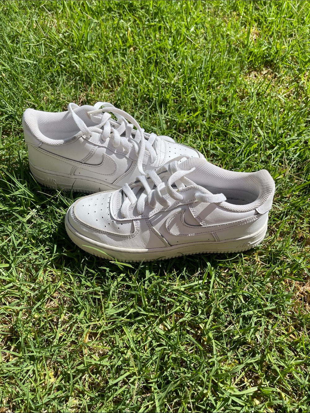 Nike White Low-Top Leather Sneakers